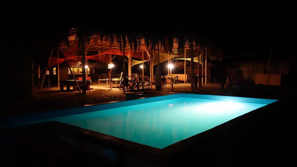 Hostel Psygon Surf Camp Máncora Exterior foto